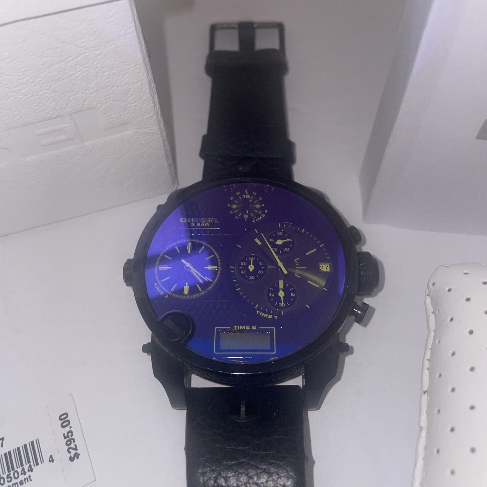 新品同様 DIESEL ディーゼル DZ-7127 偏光ガラス クロノグラフ 革