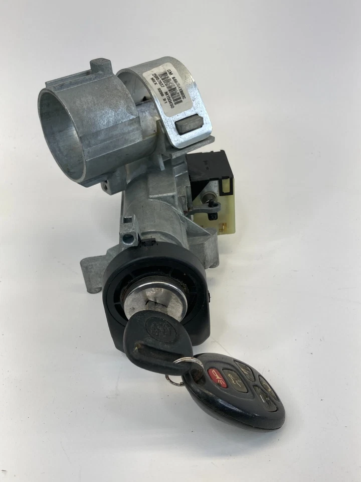 08-17 Buick Enclave 07-16 Acadia Ignition Switch Lock Cylinder & Key 25957937 - Image 2 of 4