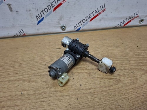 BMW X5 E70 2008 Vorne rechts Stellmotor elektrische Sitzverstellung 9168762