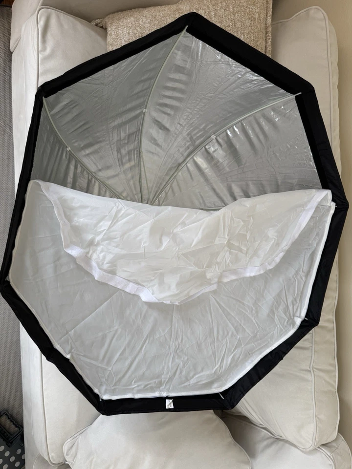 Neewer Paraguas octogonal de 32 pulgadas/31.5 in para Studio Flash - Image 2 of 4