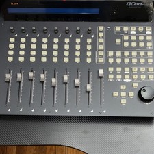 Icon QCon Pro X 8-Channel Control Surface Console for Studio Recording