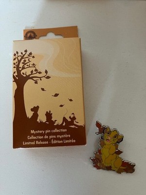 Disney Parks Autumn Fall Leaves Limited Release Dog & Cats Mystery Pin - Simba