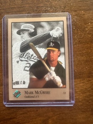 1992 Donruss Studio Baseball #226 Mark McGwire NM-Mint