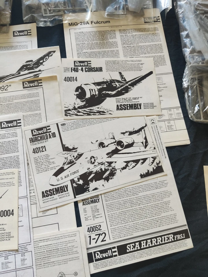 Modellini aerei Revell - scala 1:72 + extra Italeri - kit di montaggio - Immagine 4 di 4