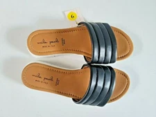 NWT Mila Paoli Italian Leather Slide Sandals, BLACK