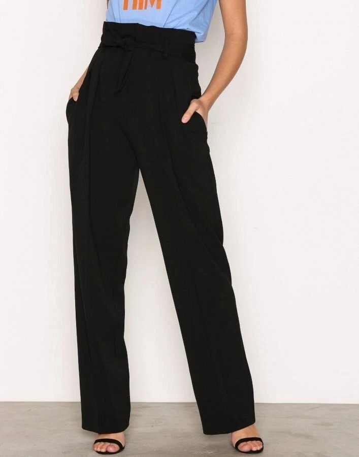 Pleated wool-blend flared pants