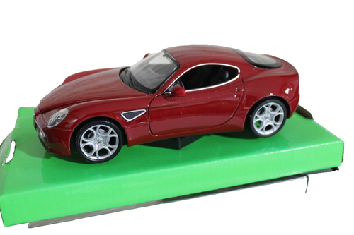 Welly Alfa Romeo 8C Competizione , modello scala 1:24 ROSSO Alfa con scatola - Foto 3 di 9
