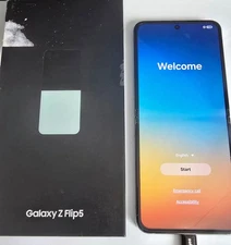 Samsung Galaxy Z Flip5 Mint 256GB F731U Unlocked - Flawless