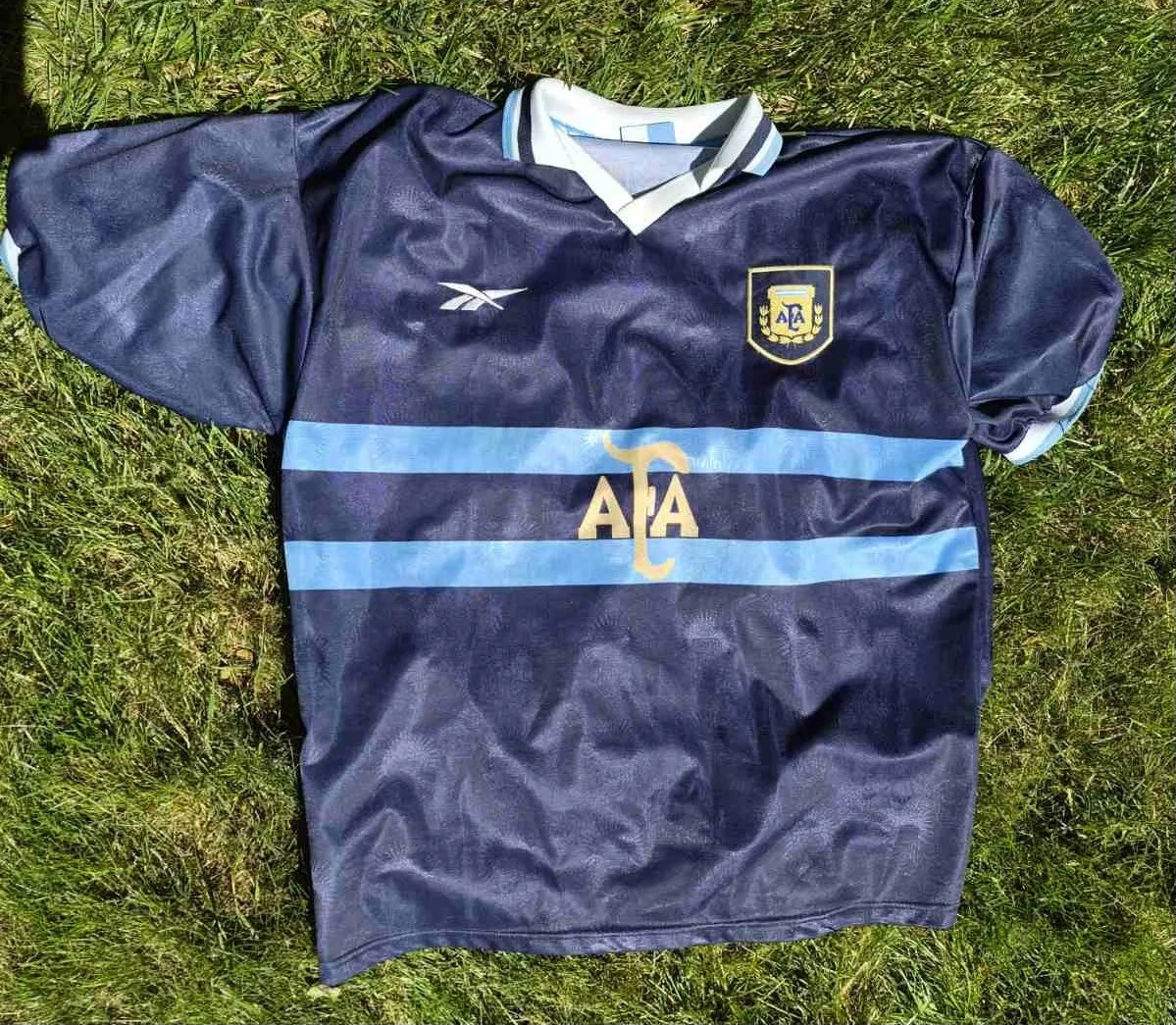 Reebok Men Argentina National Team Soccer Fan Apparel & Souvenirs