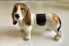 Vintage Coopercraft Large Basset Hound Gloss Figurine 