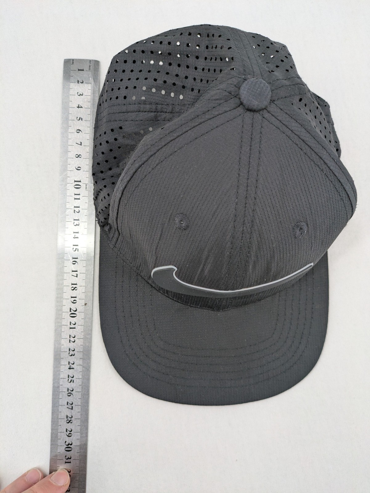 Nike Heritage86 Herren Snapback Cap schwarz perforiert belüftet Golfmütze image 7