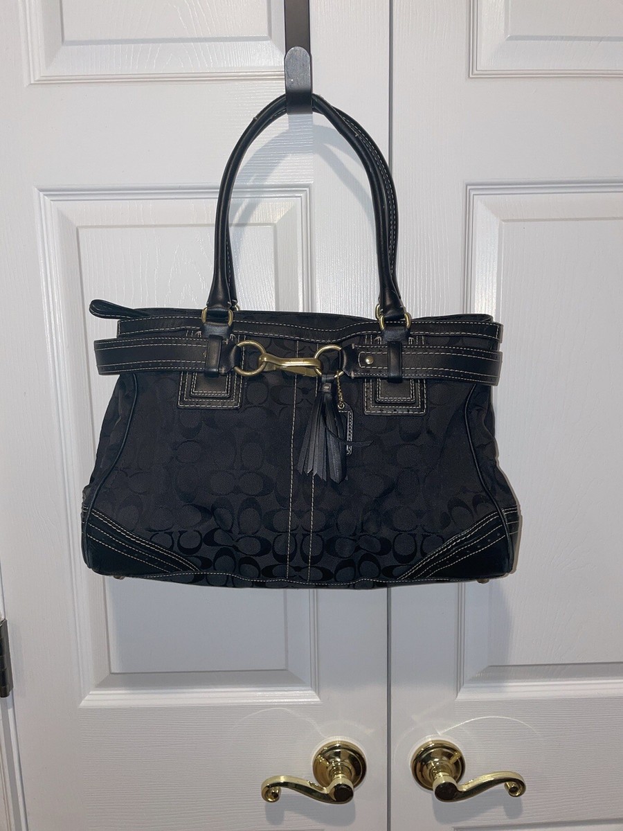 Coach Hamptons signature carryall purse excellent condition
