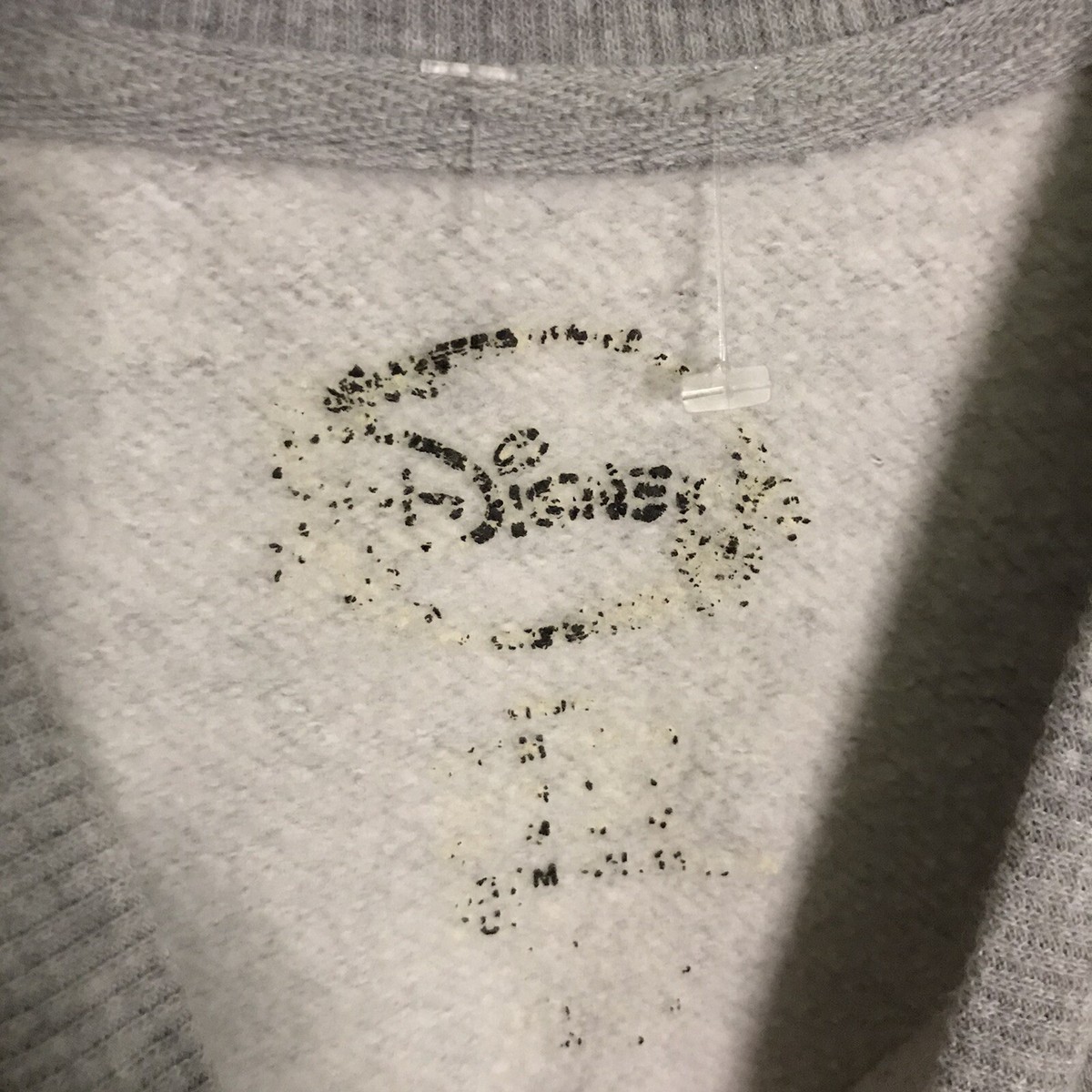 Vintage Disney Shy Mickey Mouse Raised Patch Sweatshirt M