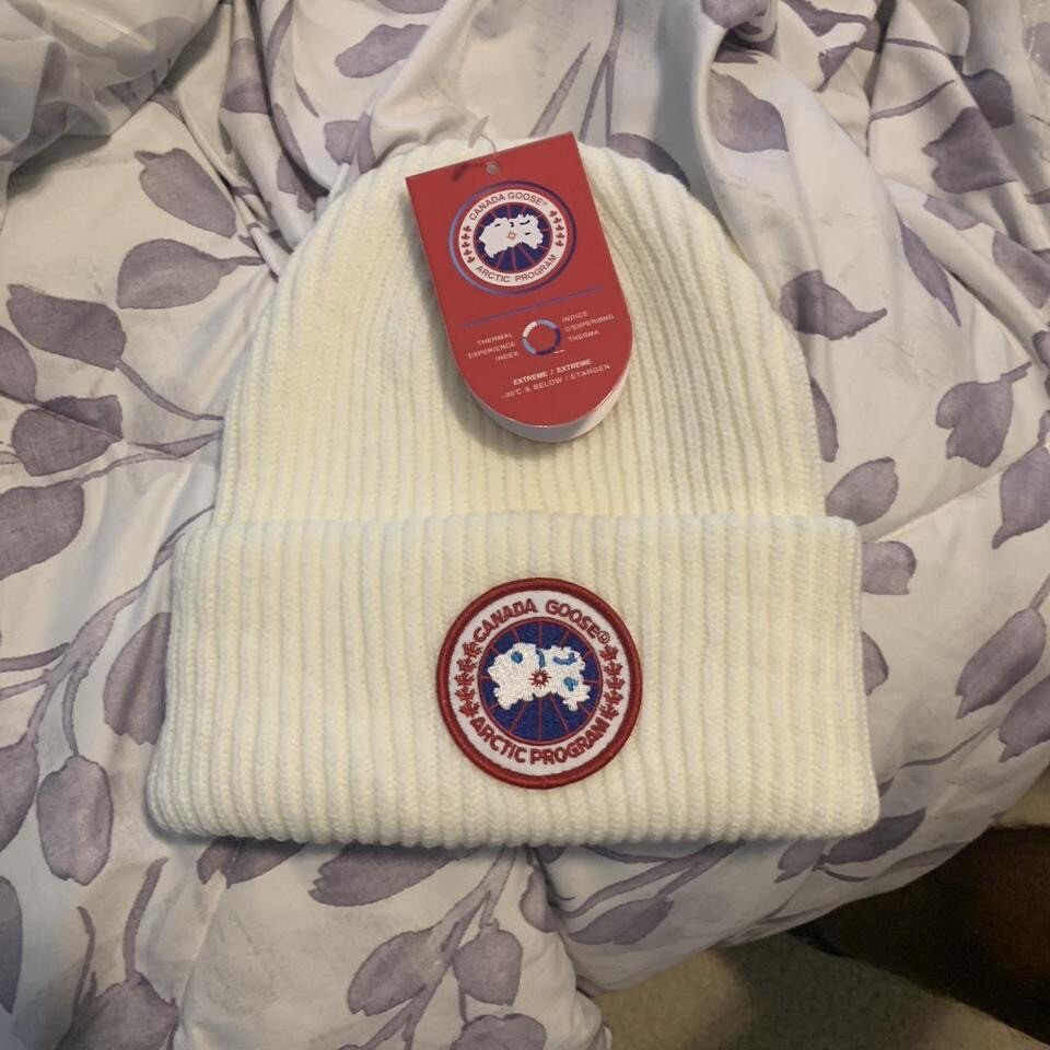 Canada Goose Beanie White One Size eBay