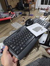 Logitech MK320 Wireless Keyboard  Mouse Combo