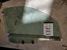 Passenger Right Front Door Glass Fits 01-02 MAGENTIS 571210