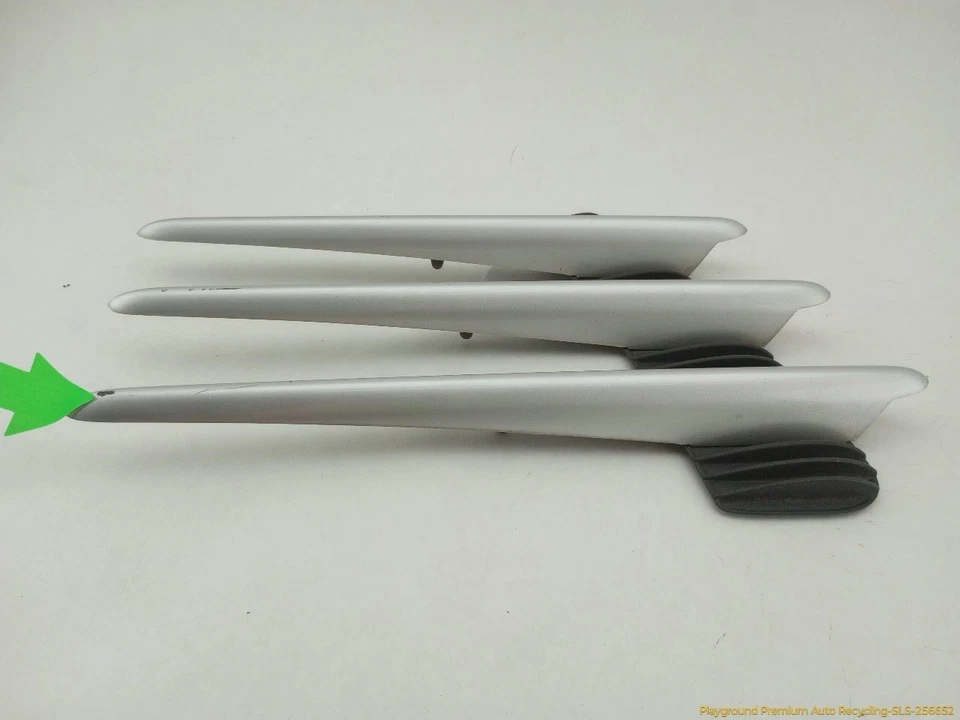 Par de molduras de rejilla de guardabarros delantero Chrysler Crossfire para 2004-2008 04 05 Foto 4 de 4