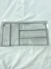 Wire Mesh Desk Station Silverware Flatware Organizer 5 Compartments 16x8” Silver