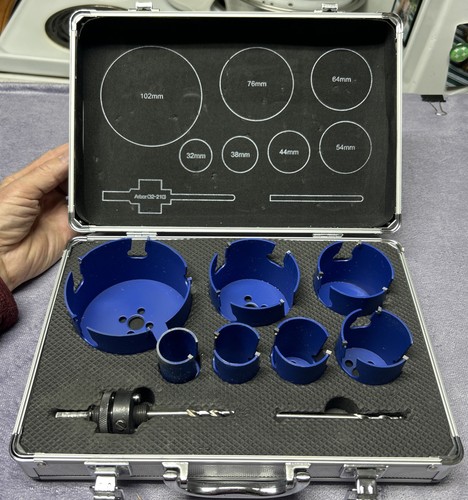 Carbide Tipped Hole Saw Set Of 7