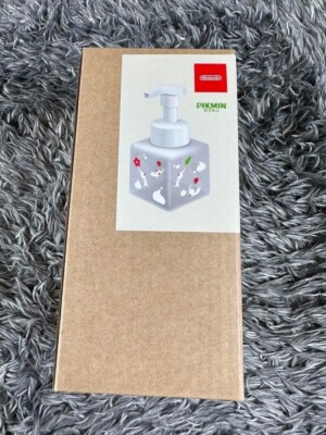 Foam Soap Dispenser White Pikmin / Nintendo Tokyo & Osaka Store