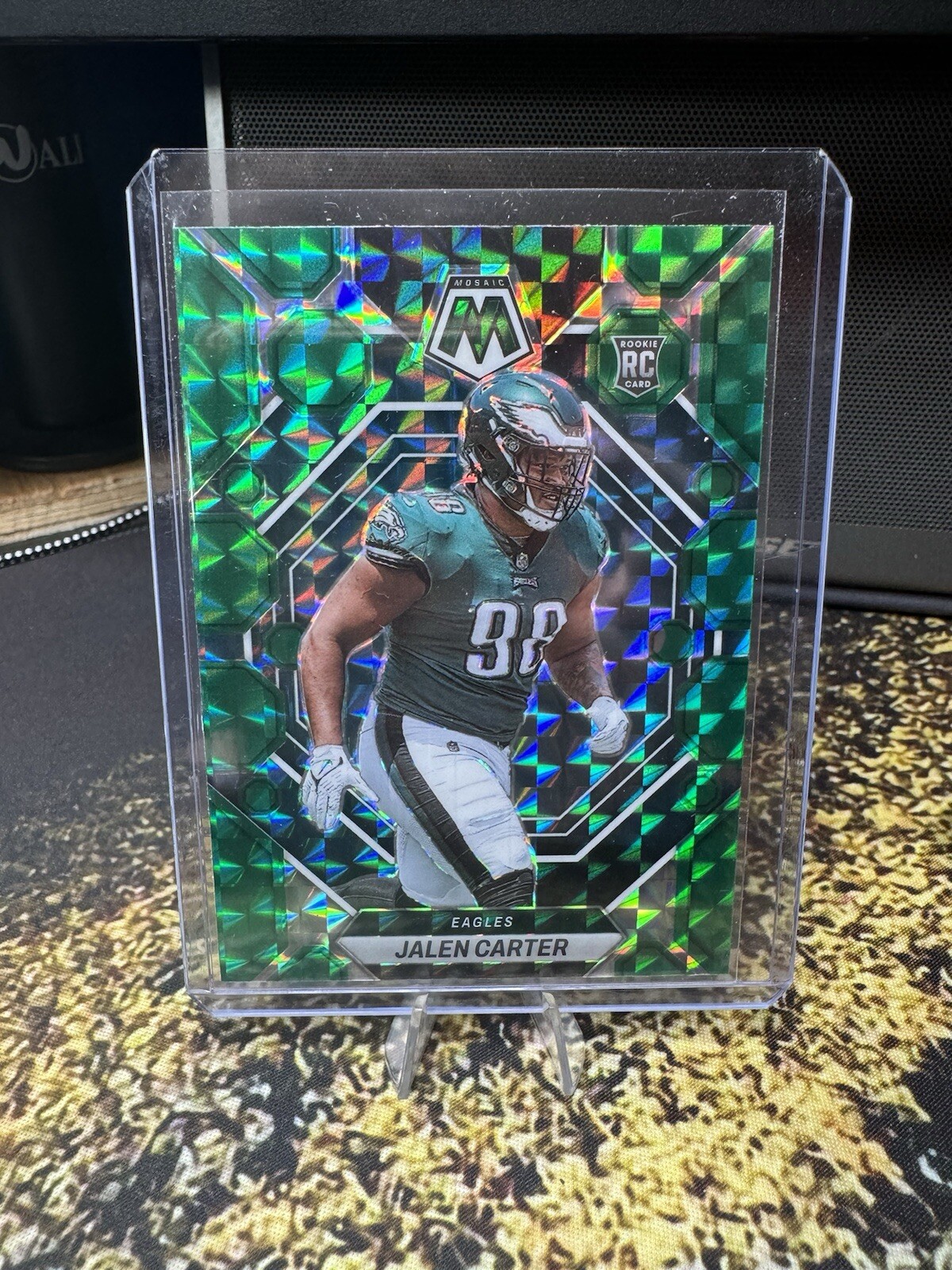 2023 Panini Mosaic - Rookies Green Mosaic Prizm #328 Jalen Carter (RC)