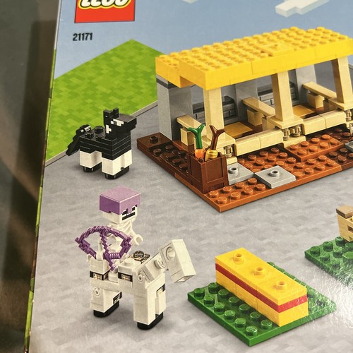 NEW LEGO MINECRAFT 21171 The Horse Stable Building Set 241 Pcs Playset - Picture 6 of 8