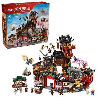 Selling 18 Lego Sets