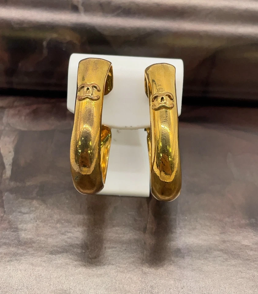 Echte Chanel Coco Mark Vintage Gold Creolen 2_9 Ohrringe mit Box SK060039 - Bild 2 von 4