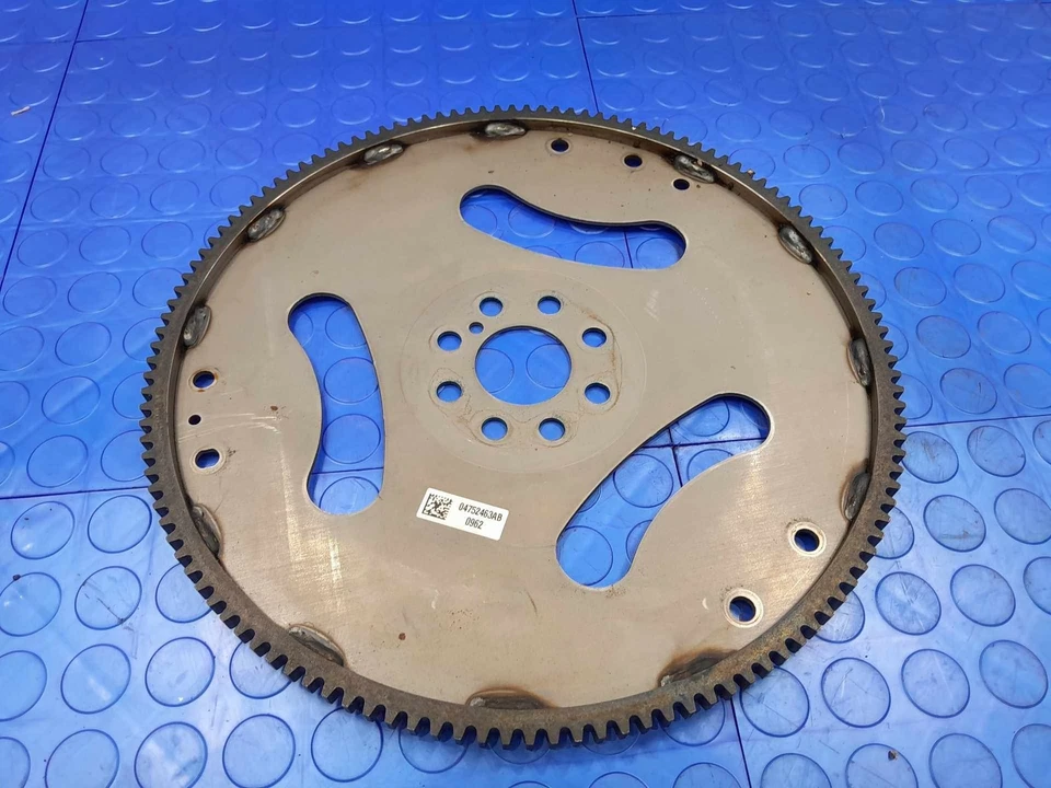 Placa de transmisión flexible de volante automático Dodge Chrysler Ram 3,6 L OEM 4752463AB Foto 3 de 4