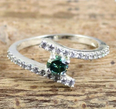 0.76 Karat Rund Brillantschliff Grün Diamant Solitaire Certified Damen Trauring - Bild 1 von 4