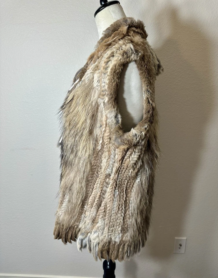 Women's Niiersengi Brown Woven Rabbit Fur Raccoon Trim Vest Gilet Size L - Image 3 of 4