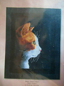 NEW UNOPENED Counted Cross Stitch Kit Charivna Mit  Cat/'s look  # M-267