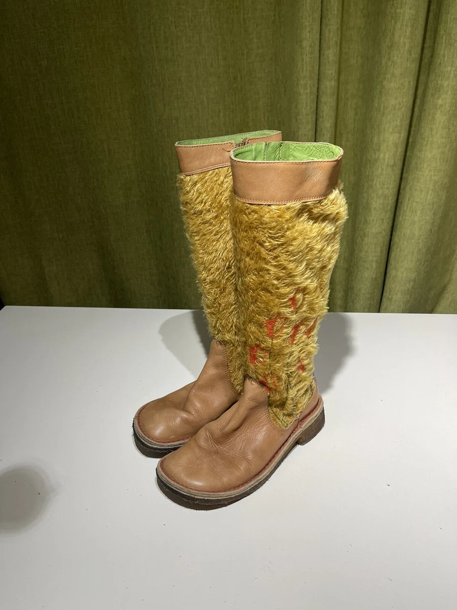Camper sales high boots