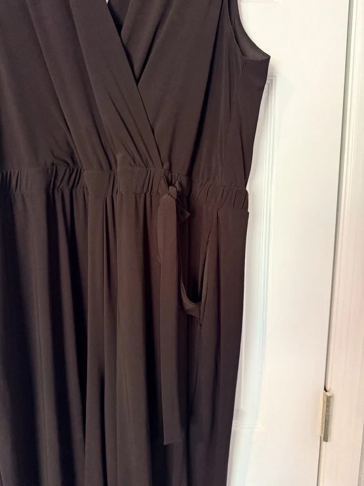 Mono Sandra Darren para mujer XXL negro lazo lateral cintura ceñida Foto 2 de 4