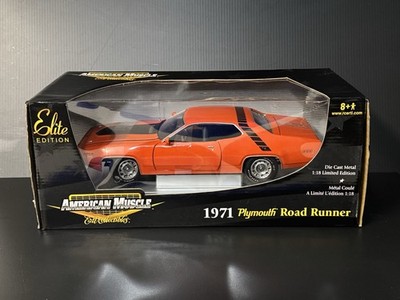 希少1971 Plymouth RoadRunner Elite Edition 1971 Plymouth Road Runner CHASE Orange American Muscle Ertl HTF