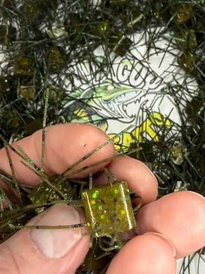 Fuzzy Green Pumpkin Gold with silver glitter, GP wigglers 5 pack Bin 64