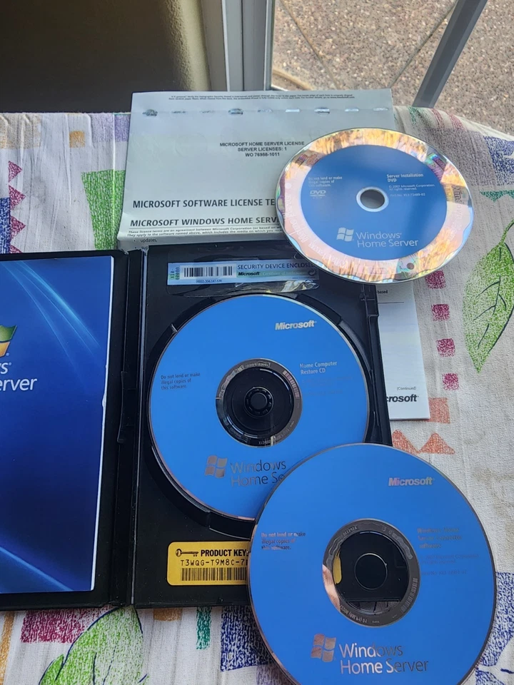 Windows Home Server OEM Software Microsoft on DVD English with Product Key 2007 - Image 3 of 4