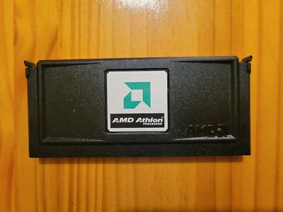 AMD Athlon A0700MPR24B ranura para zócalo A CPU 700 MHz Foto 1 de 4