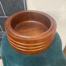 Vtg MCM Kalmar Teak Wood Salad Bowl Thailand 10”x4” Wood Stylish Serving Carved