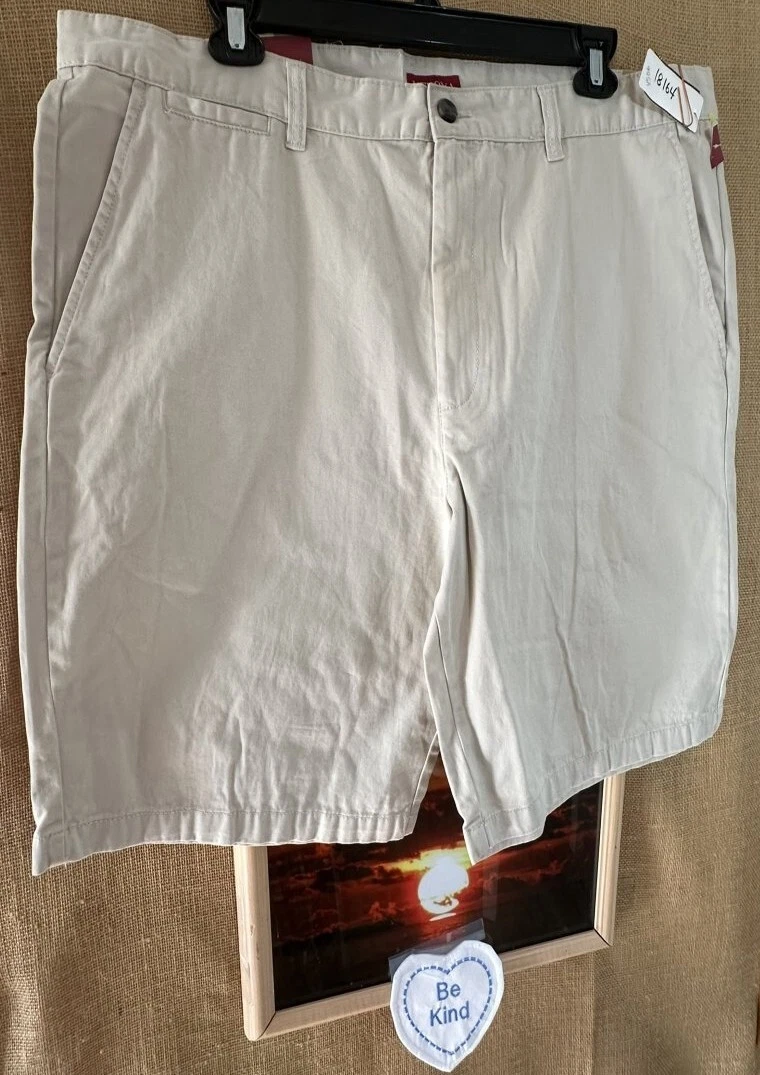 NWT Merona men’s ivory Bermuda short 44 pockets flat solid zipper relaxed Bangla