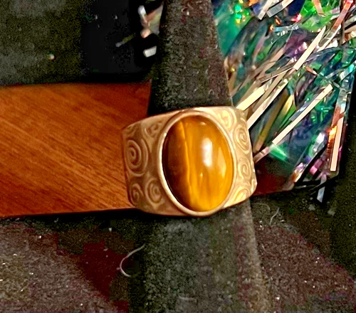Vintage 925 STERLING SILVER RING  Band Swirls Tigers Eye Cocktail  Size 6