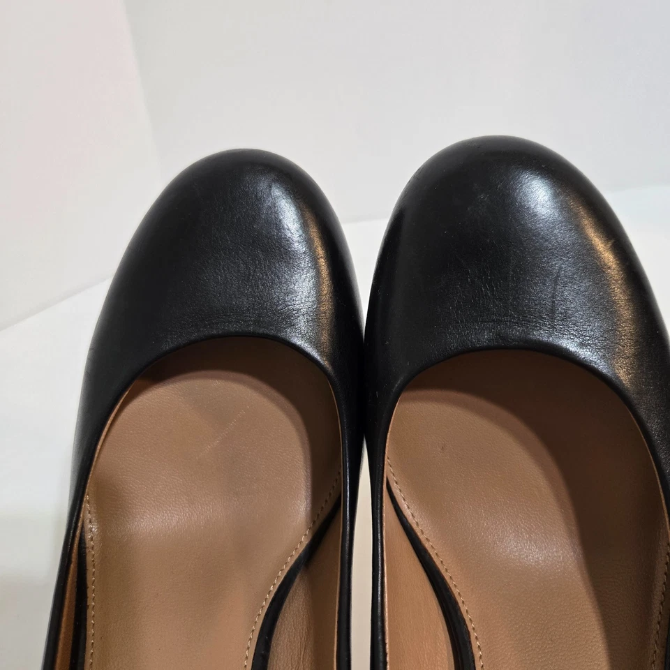 Sapatos Elie Tahari 38/7.5 couro alto 3.75" salto cobra sapatos preto dinheiro antigo - Imagem 3 de 4