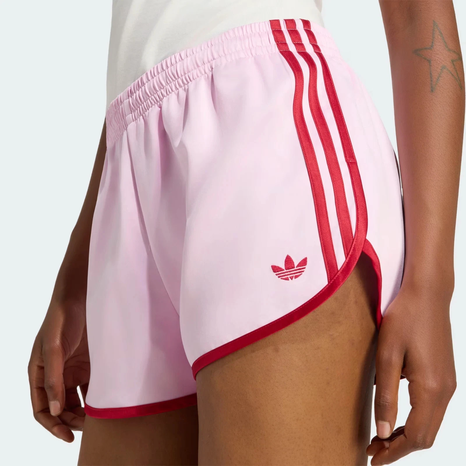 adidas Originals Women's SATIN 3S SPRINTER SHORT Fusion/Red