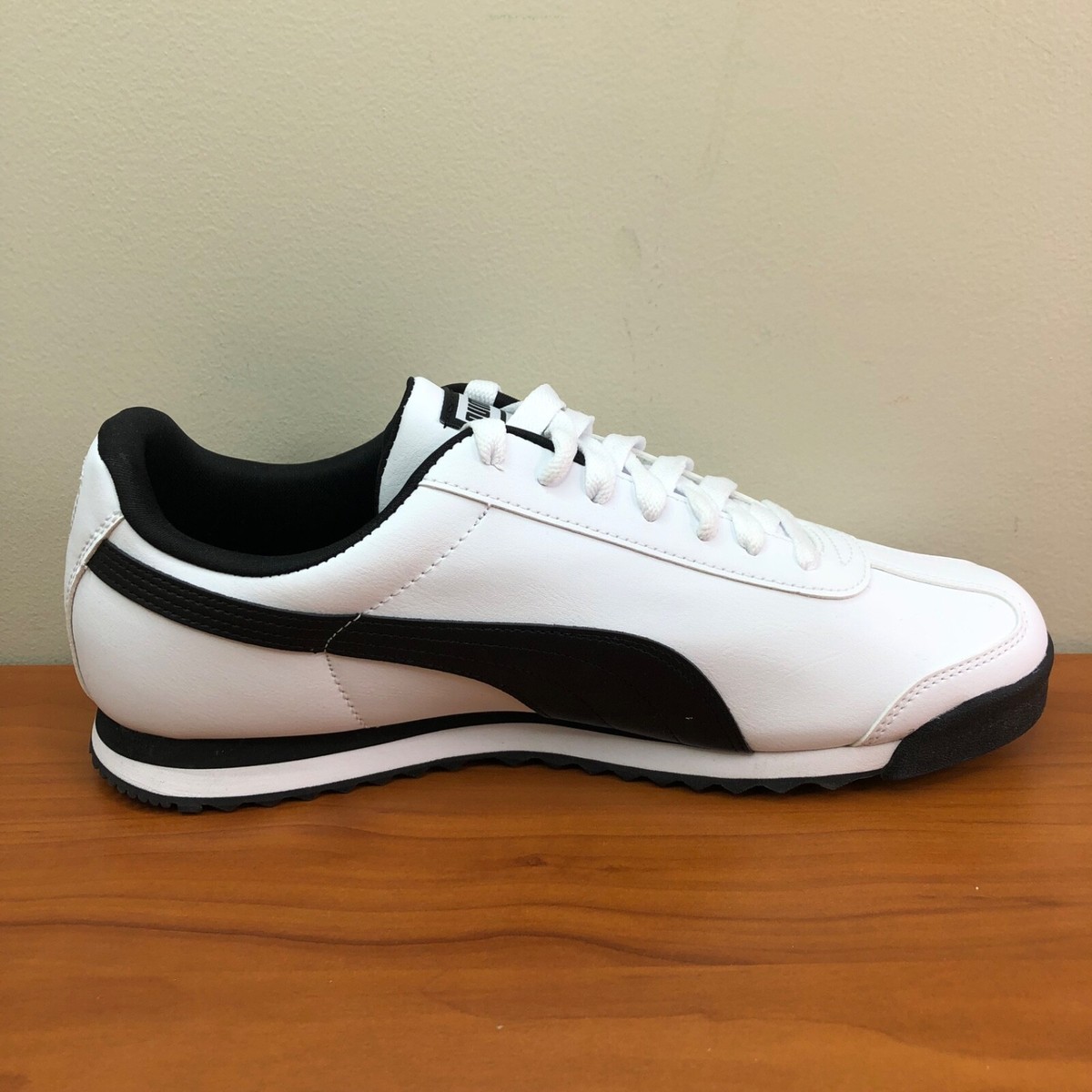 Puma Roma Basic White Black Running Shoes 353572-04 Men’s Sz 13‎ Puma Roma  main image 3
