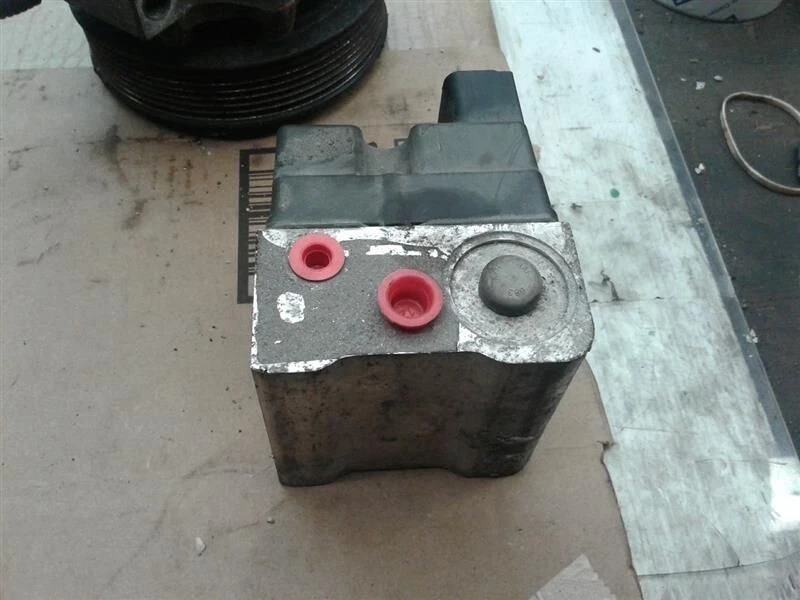 2002 Dodge Ram 1500 ABS Rear Wheel Anti-Lock Brake Pump Module Assembly Foto 3 de 3