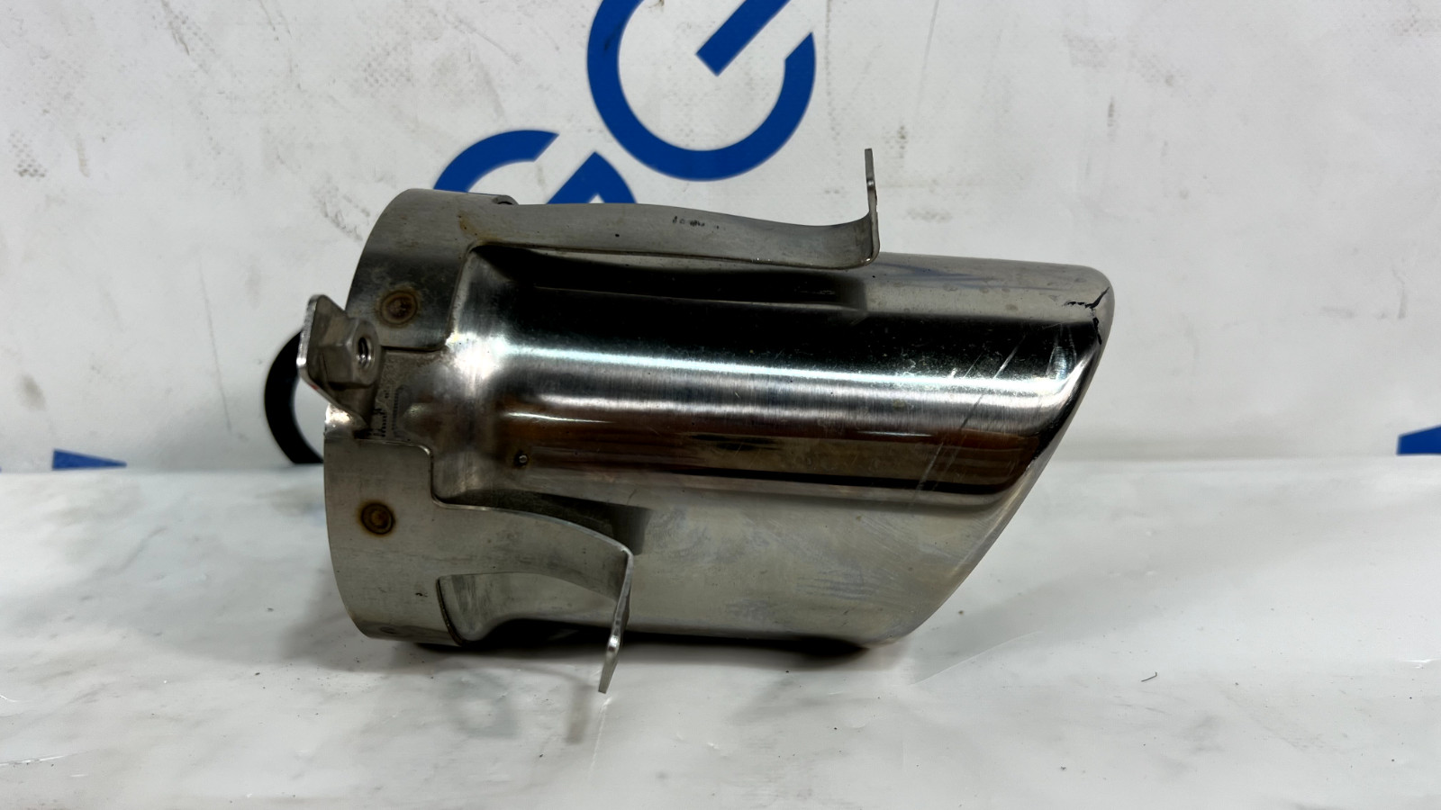 ASTON MARTIN V8 VANTAGE GTS REAR LEFT EXHAUST MUFFLER TIP TAIL PIPE OEM 11-17 💠