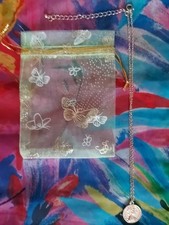 CostuGoldTonedLady'sNecklace/Pendant Of5pence(Ellizabeth Australia1981Inscribed)