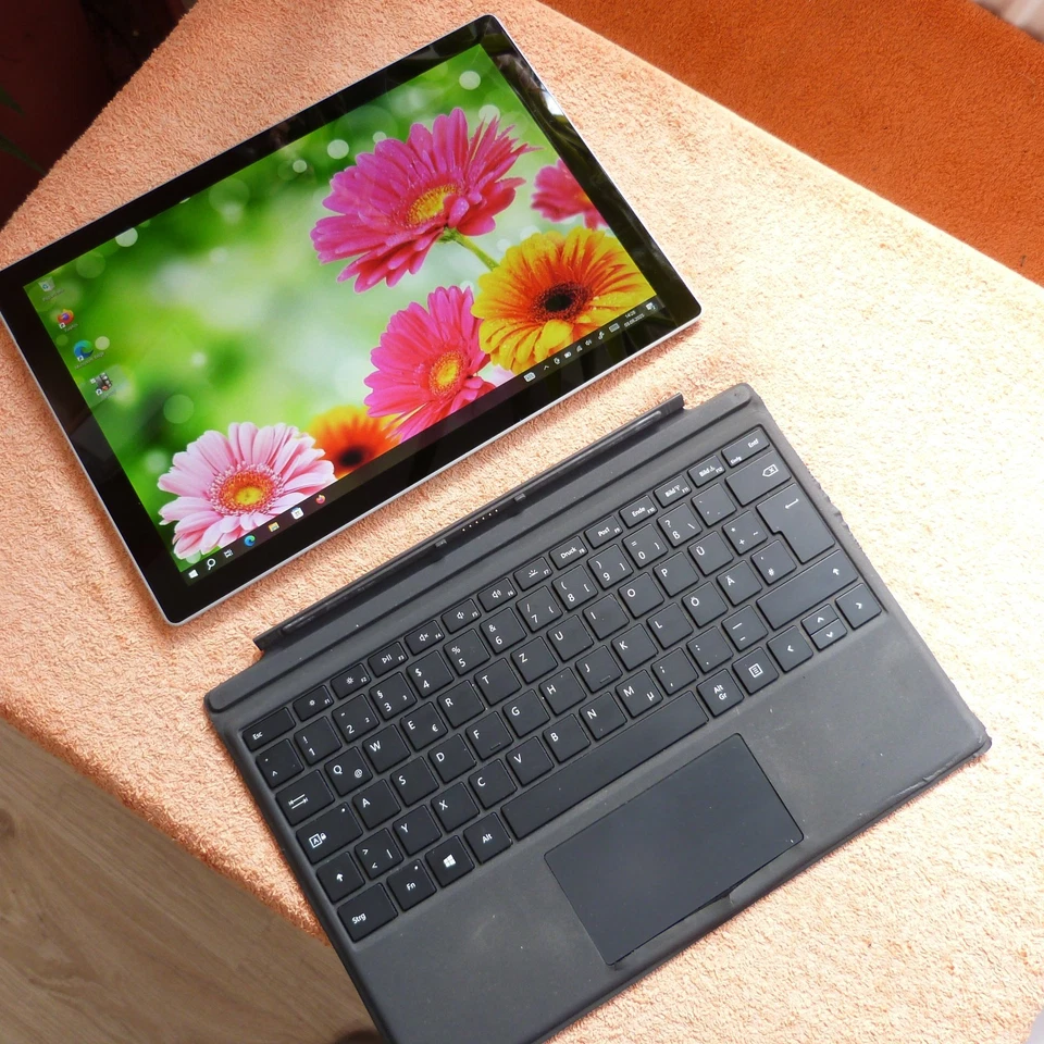 XL SET Surface Pro 5 128GB SSD Convertible METALL l 12 Zoll 2K TOUCH Windows 10 - Bild 2 von 4