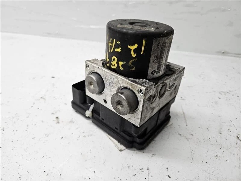 2011-2012 Chrysler 300 ABS Anti Lock Brake Pump Assembly OEM Foto 3 de 3