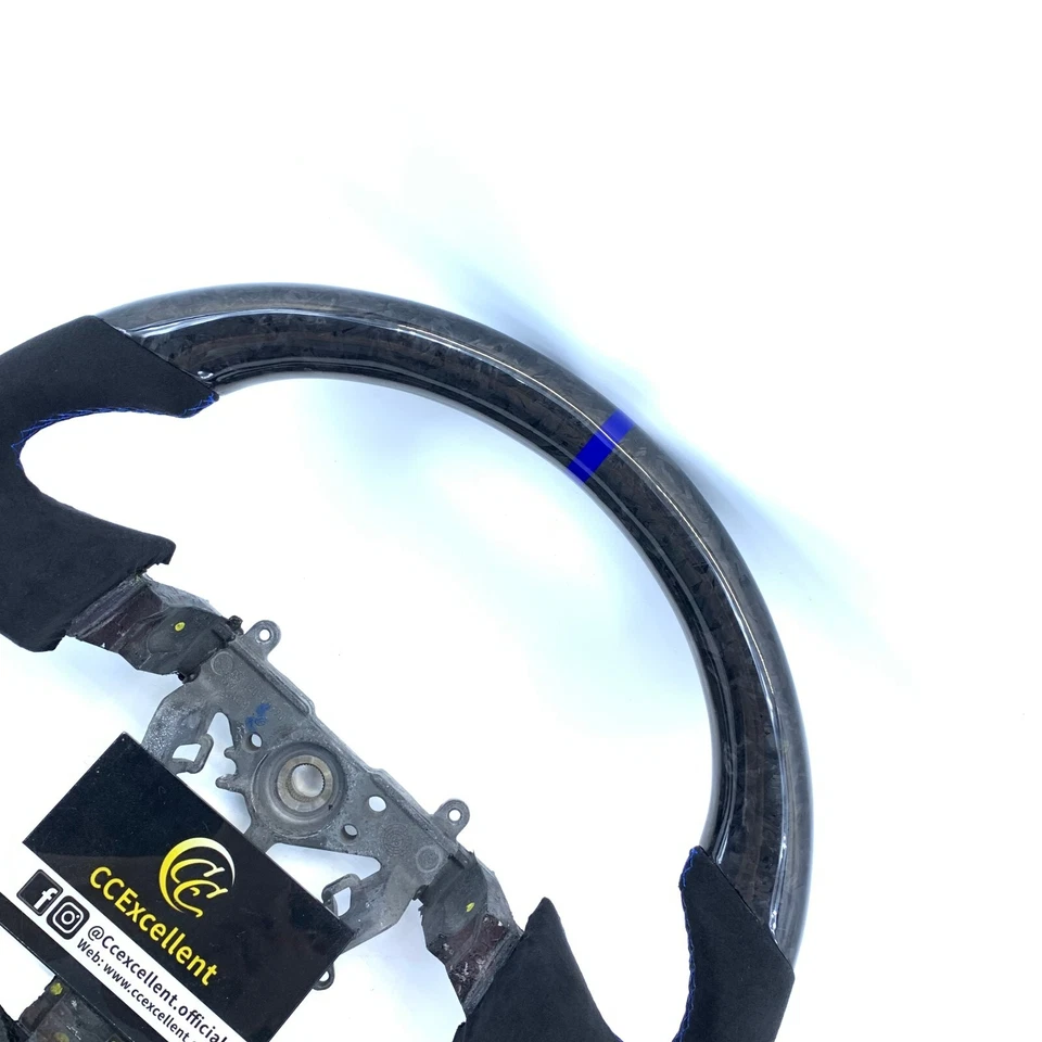 Volante de fibra de carbono real Legacy para Subaru 2003-2007 WRX STI/2005-2007 Foto 4 de 4